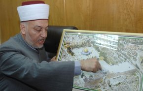 الاحتلال يغتال خطيب المسجد الأقصی الشيخ يوسف سلامة
