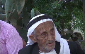 پیرمرد فلسطینی : حاضر نیستم از غزه بروم + فیلم 