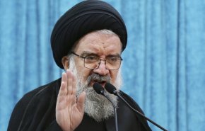 خطيب جمعة طهران: 'داعش' رمز لأمريكا والكيان الصهيوني