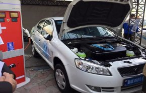 إيران .. مرسوم حكومي للسماح باستيراد السيارات الكهربائية