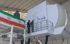 الجيش الايراني يزيح الستار عن أحدث جهاز محاكاة للمروحية AB_212