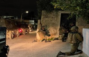 إصابات واعتقالات في مداهمات جيش الاحتلال في الضفة الغربية

