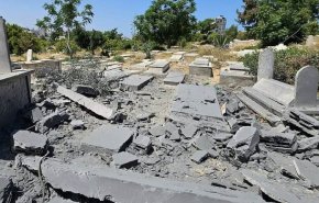 بالفيديو.. تحقيق جديد يكشف عدد المقابر التي دمرها الاحتلال في غزة