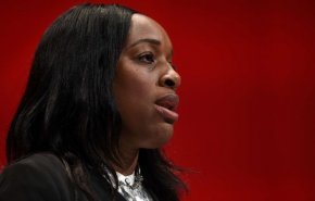 حزب العمال البريطاني يعلق عضوية  نائبة بسبب 