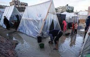 گزارش العالم از رنج آوارگان فلسطینی با بارش های سیل آسا+فیلم
