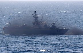 سفينة أمريكية في مصيدة صنعاء والدنمارك تنضم إلى عسكرة البحر الأحمر