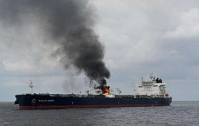 خبرهای تایید نشده از حمله موشکی یمنی ها به یک کشتی در دریای سرخ