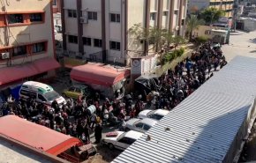 الاحتلال يجبر آلاف النازحين على إخلاء مستشفى ناصر بخان يونس
