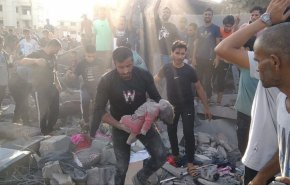 شاهد.. جيش الاحتلال يرتكب مجزرة بحق الأطفال والمدنيين في مخيم النصيرات