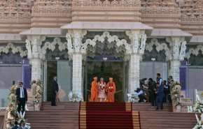 رئيس وزراء الهند يفتتح اكبر معبد هندوسي بالشرق الاوسط في الإمارات
