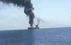 ادعای انگلیس درباره حمله موشکی به یک کشتی در سواحل یمن
