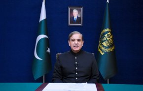 رئيس الوزراء الباكستاني الجديد: سنواصل تعزيز العلاقات مع ايران