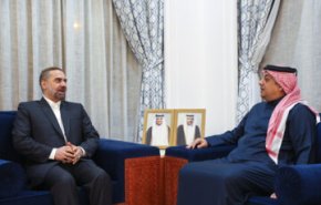 وزيرا دفاع إيران وقطر يلتقيان في الدوحة
