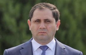 سفر وزیر دفاع ارمنستان به تهران
