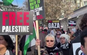بالفيديو.. مظاهره حاشدة في لندن للمطالبة بوقف إطلاق النار في غزة