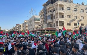 تظاهرات شعبية تجوب عواصم العالم، ضد استمرار العدوان علی غزة