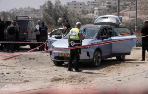 اصابة 3 مستوطنين في استهداف حافلتين بالضفة الغربية
