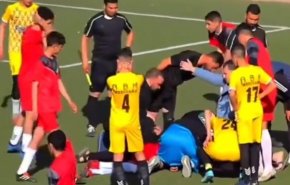 شاهد/وفاة لاعب جزائري بعد إصابة مروعة في الملعب