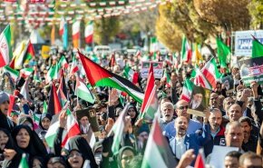مسيرة حاشدة في مدينة مشهد الإيرانية إسناداً لغزة