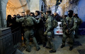 التصعيد الإسرائيلي تجاه المقدسات الإسلامية، والهجوم على ريف حلب.. محاولة لتوسيع الأزمة؟ 