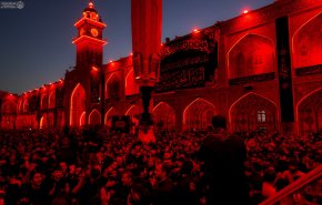 آلاف الزوار يحيون ليلة القدر وذكرى استشهاد الامام علي (ع) في مرقده الطاهر