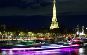 هتک حرمت به یک دختر محجبه در پاریس+‌ ویدئو