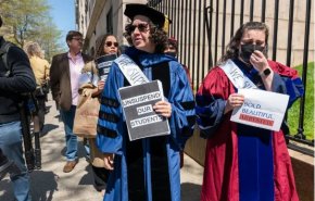  اساتید دانشگاه‌های آمریکا به دانشجویان مخالف جنگ غزه ملحق شدند