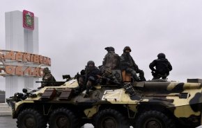 القوات الروسية تستهدف مستودعا للأسلحة في مقاطعة خاركوف