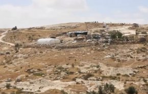زندگی خانواده فلسطینی در غار و شرایط سخت برای پس گرفتن سرزمین مادری + فیلم