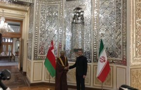 باقري يستقبل وزير الخارجية العماني في طهران