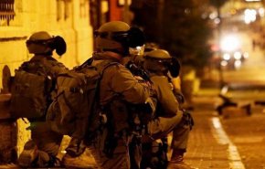 اعتقال 4 فلسطينيينين من قريتين في شمال شرق جنين