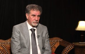 فيديو خاص: قيادي في منظمة التحرير يتحدث عن المؤامرة!!