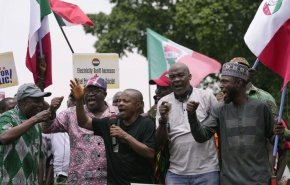 اعتصاب کارگری در "نیجریه" بخشهای مهمی از این کشور را فلج کرد!