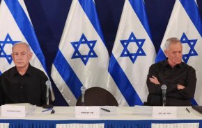 الوزيران غانتس وآيزنكوت يستقيلان من مجلس الحرب الاسرائيلي