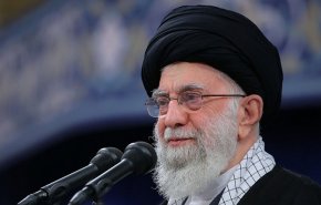 مدال آوران علمی ایران به امامت رهبر انقلاب نماز ظهر را اقامه خواهند کرد