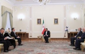 مخبر: راه‌اندازی کریدور شمال-جنوب تاثیر زیادی در ارتقای همکاری‌های ایران و قزاقستان دارد