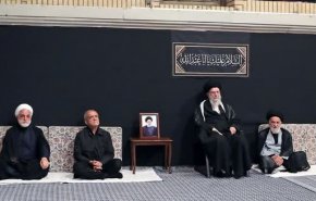 اقامة الليلة الأولى من مراسم العزاء الحسيني بحضور قائد الثورة الاسلامية