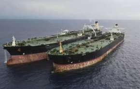 غرق ناقلة النفط 'برستيج فالكون' قبالة سواحل عمان