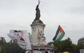 مظاهرات تضرب باريس احتجاجا على إقامة أولمبياد باريس 2024 + فيديو