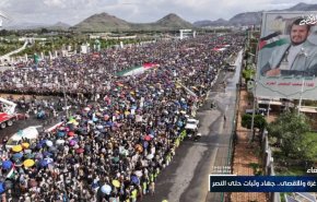 صور/تحت امطار غزيرة..طوفان بشري بصنعاء تضامنا مع غزة