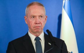 وزير الحرب الصهيوني محط سخرية على مواقع التواصل الاجتماعي..