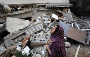 شاهد لحظة سقوط صاروخ اسرائيلي على المدنيين في مواصي خانيونس