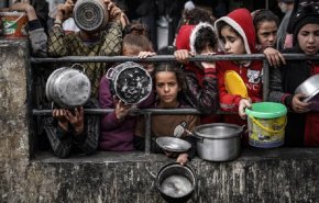 شاهد.. أهل غزة في قلب المجاعة والإحتلال يواصل حصاره 