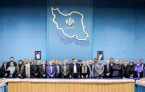 بزشكيان: إصلاح وتغيير السلوك في المجتمع يتطلب عملاً ثقافياً وجهداً متواصلاً