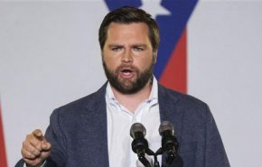 تحذيرات نائب ترامب: تدخل عسكري ضد روسيا إذا لم يستجب بوتين للسلام