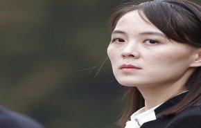 كوريا الشمالية توجه تحذيرا مع وصول حاملة طائرات أمريكية إلى سواحل جارتها