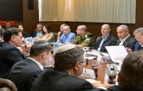 تحضر إسرائيلي لاستئناف المفاوضات وحماس تطالب بإلزامها بتطبيق الاتفاق