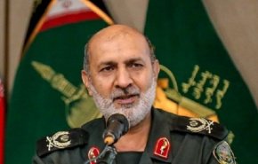 قائد عسكري: بالتوازي مع المفاوضات إيدينا على الزناد 