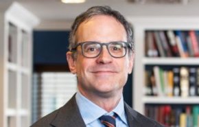 واشنطن تكلف مايكل أنطون قيادة محادثات فنية مع إيران
