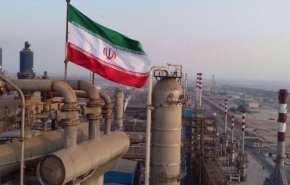 إيران وروسيا تتفقان على صفقات نفطية بقيمة أربعة مليارات دولار